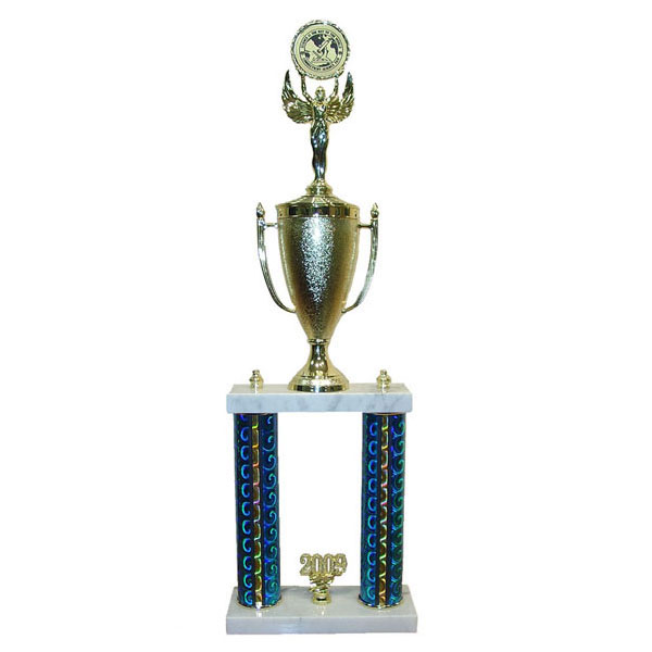Double Column, 3 Hole Trophy with Wreath